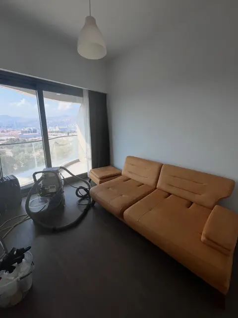 Hardal rengi köşe koltuk — Bayraklı, Konak, İzmir